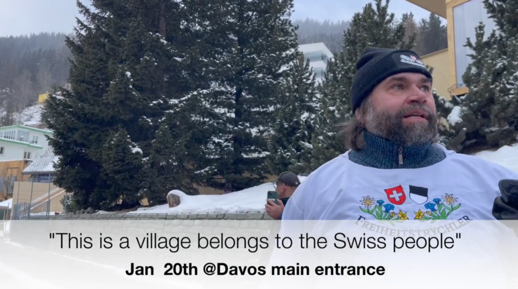 🇨🇭 Swiss Freedom Bell Ringers! In front of the Davos main entrance.