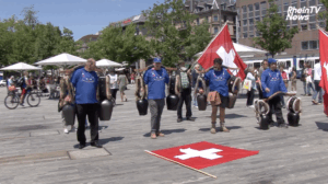 13.06.2020 - Sechseläutenplatz Zürich - Wie sich die Gründung der Freiheitstrychler langsam ankündigte